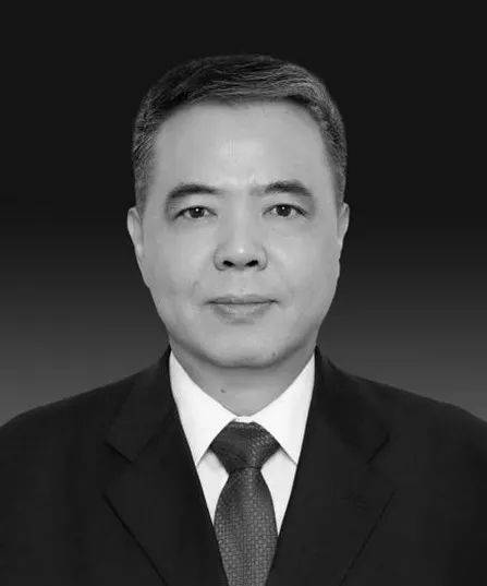 皇冠信用网代理出租
_李春升同志会议期间因病逝世皇冠信用网代理出租
，享年63岁