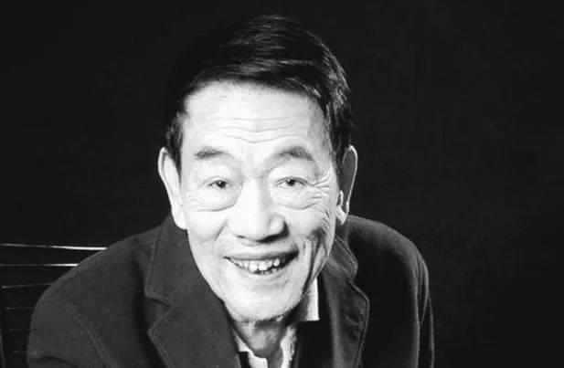 皇冠额度申请
_助理曝光杨少华死亡原因！吃淀粉肠是去世前3天拍的皇冠额度申请
，并非临终当天卖货