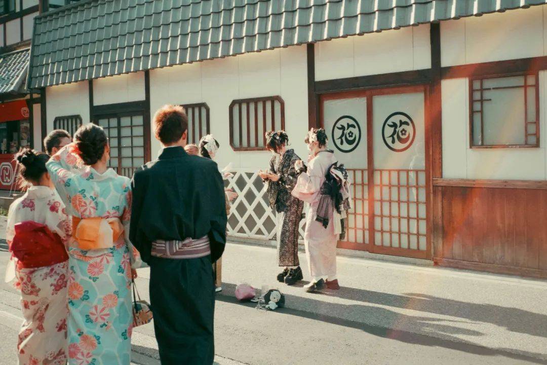 意大利甲组联赛_在日本意大利甲组联赛，不婚先从普通人开始