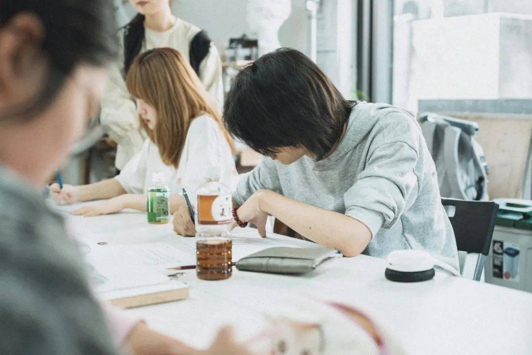 意大利甲组联赛_在日本意大利甲组联赛，不婚先从普通人开始