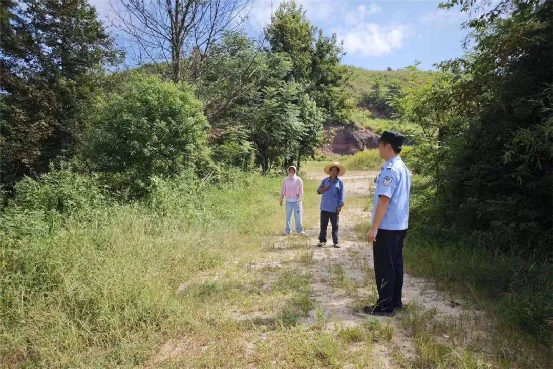 皇冠信用平台出租出售
_无人机精准锁定皇冠信用平台出租出售
，“牛”到家啦！