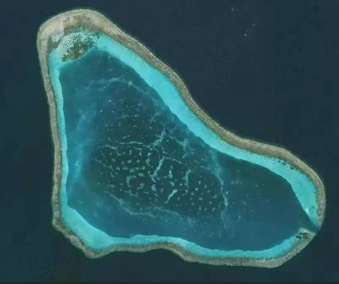 西班牙足协甲组联赛_菲律宾行为极其恶劣西班牙足协甲组联赛,用“铁冲角”撞击我方海警船!我054舰立即划定实弹禁区