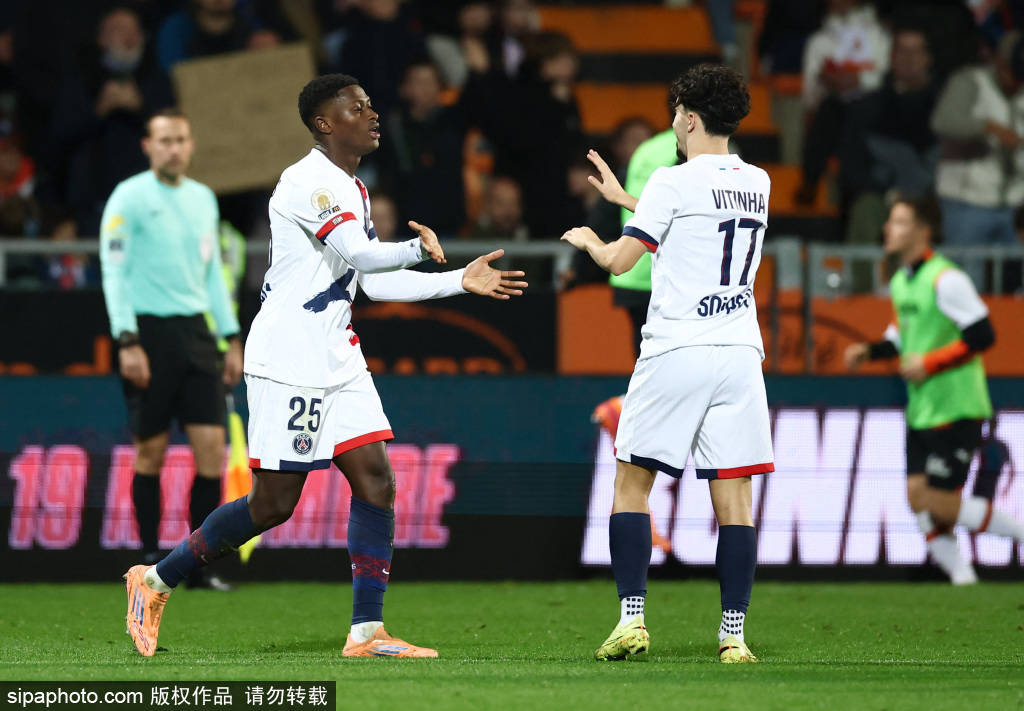 hga025怎么登录
_山东泰山迎战津门虎：外援缺席与门将首秀引发关注