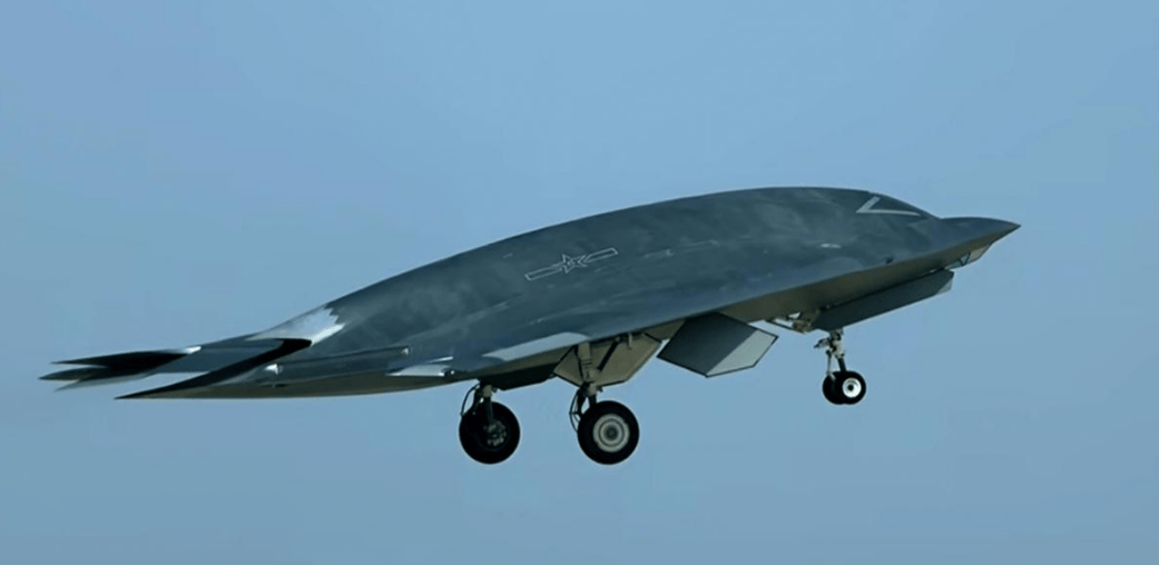 皇冠信用网站
_福建舰上班后皇冠信用网站
，中国空军也不藏了！轰隆一声巨响，歼20旁多了架新战机