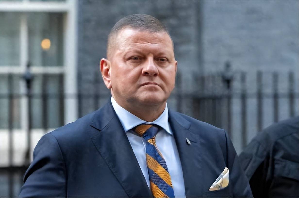 足球比赛外围买球网站_乌克兰 17 城爆发全国性示威足球比赛外围买球网站，抗议泽连斯基法案，北溪疑云叠加内部矛盾难收场？