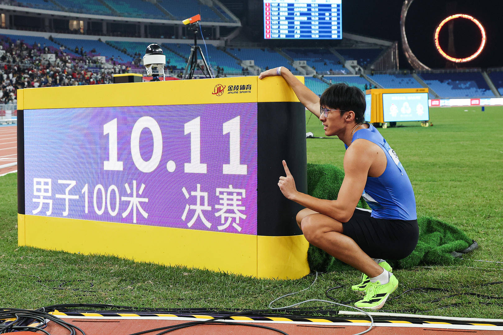 皇冠信用最新地址
_李泽洋夺全运会男子百米冠军：请苏炳添等前辈放心皇冠信用最新地址
，中国短跑的大旗由我们来扛