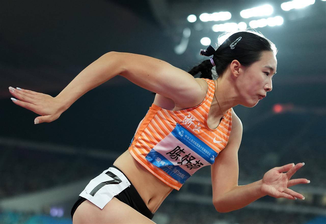 皇冠信用盘可以占几成
_16岁陈妤颉加冕全运会“女飞人”皇冠信用盘可以占几成
,偶像全是国内短跑名将,“不追其他的”