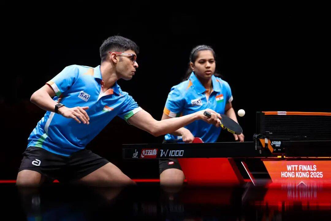 欧冠决赛
_国乒包揽女单4强欧冠决赛
,王楚钦半决赛战莫雷,混双冠军明日出炉 | 香港总决赛