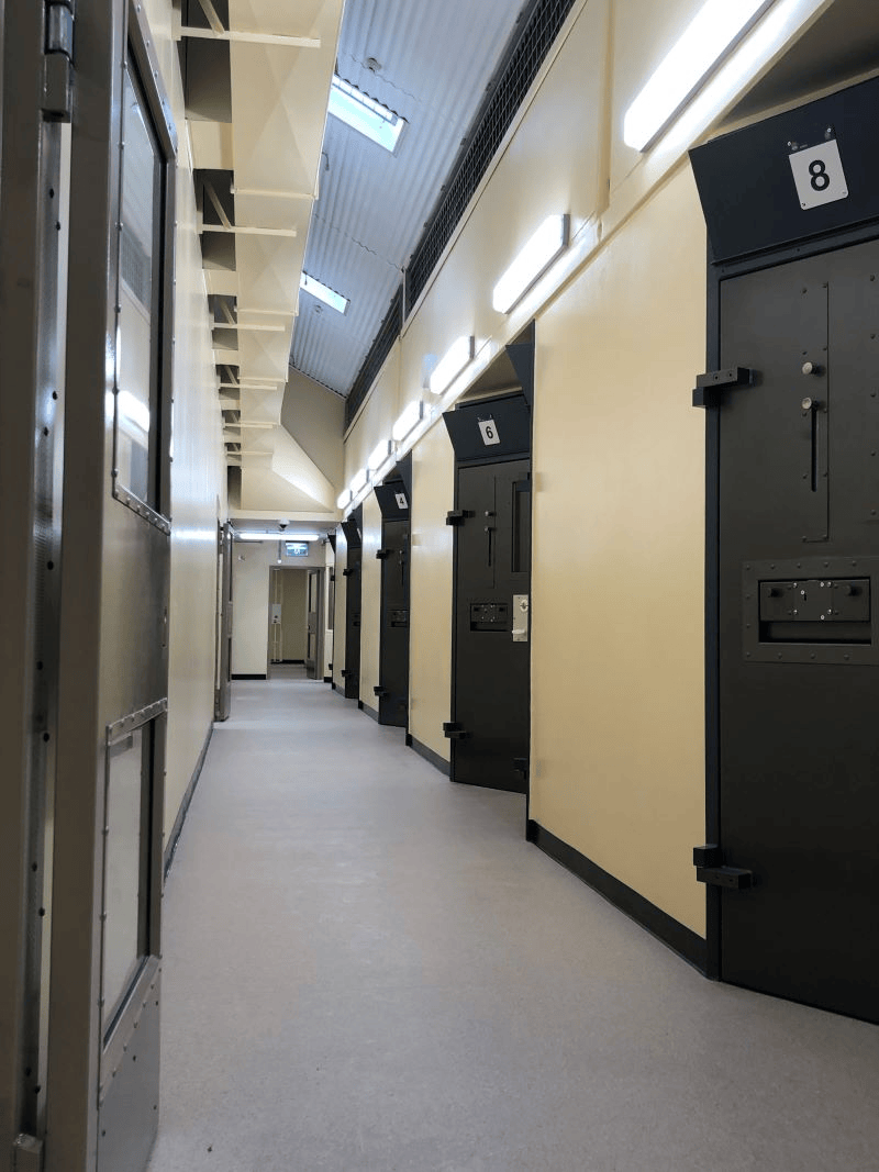 法国vs波兰
_悉尼枪击案枪手或在超级监狱服刑:完全隔离法国vs波兰
,吃喝拉撒都在牢房,堪称“混凝土坟墓”