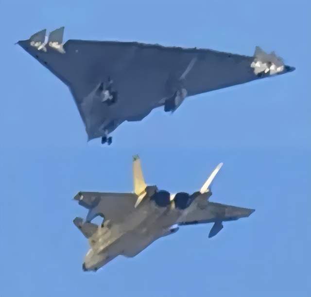 阿根廷乙组曼特波里顿联赛
_2025年即将结束阿根廷乙组曼特波里顿联赛
,轰-20今年还有机会出场吗?