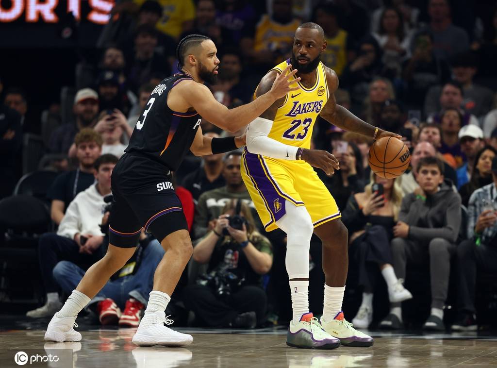 保加利亚甲组联赛
_老詹23+6东契奇缺阵狄龙25分 布克21+11湖人惨败太阳