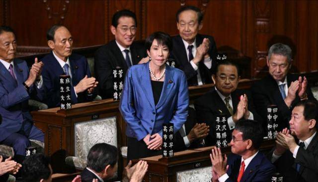 肖国栋vs加里.威尔逊
_高市曾狂言“无论担任什么职务肖国栋vs加里.威尔逊
,都会参拜神社”,这次为何不拜?