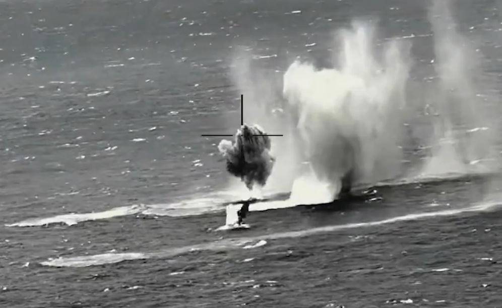 祖华史塔比亚vs威尼斯
_两岸统一利器!炸入台岛24海里祖华史塔比亚vs威尼斯
,解放军倾泻火力,台军只剩1分钟