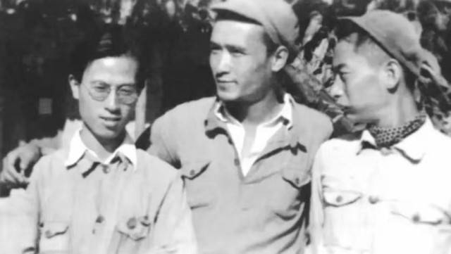 皇冠信用网开户
_首次公开皇冠信用网开户
!这是70多年前于敏的工资条