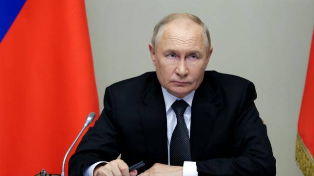 皇冠代理登录地址_中美先在第三国谈了皇冠代理登录地址！特朗普改主意了：给中国“特殊待遇”