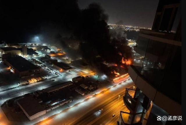 皇冠信用盘会员注册_特朗普天塌了皇冠信用盘会员注册,伊朗导弹带拐弯,炸毁3艘油轮,直接轰塌美大使馆