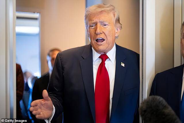 皇冠信用网开户
_伊朗新领导人再遭“斩首”皇冠信用网开户
,11架战轰参战,伊朗以牙还牙,要对美方进行最后清算?